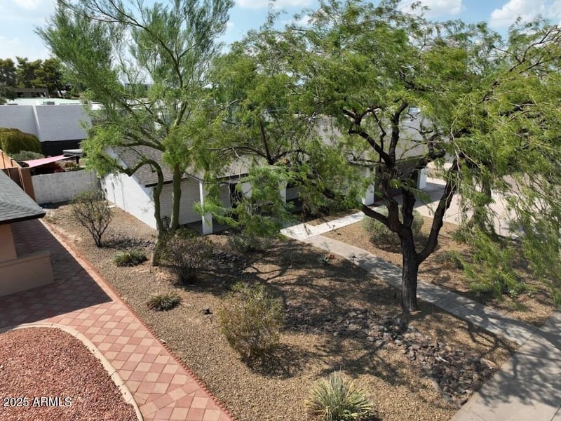 10610 35th St, Phoenix, AZ 85028
