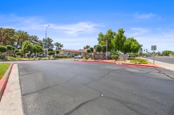 10610 48th St #1096, Phoenix, AZ 85044