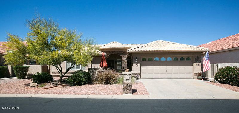 10610 E Coopers Hawk Dr, Sun Lakes, AZ 85248