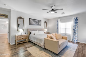 10610 W Country Club Trl, Peoria, AZ 85383