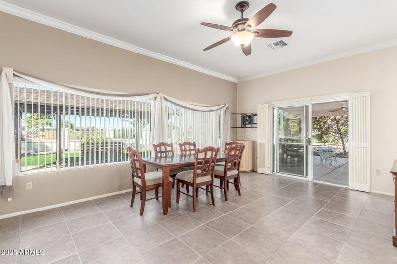 10610 Wheatridge Dr, Sun City, AZ 85373