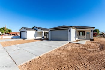 10611 81st Ave, Peoria, AZ 85345