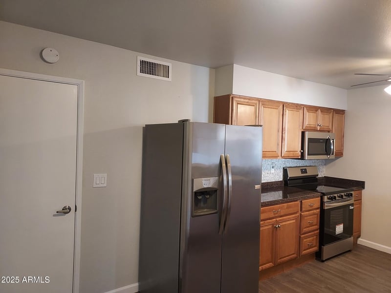 10612 Coggins Dr, Sun City, AZ 85351