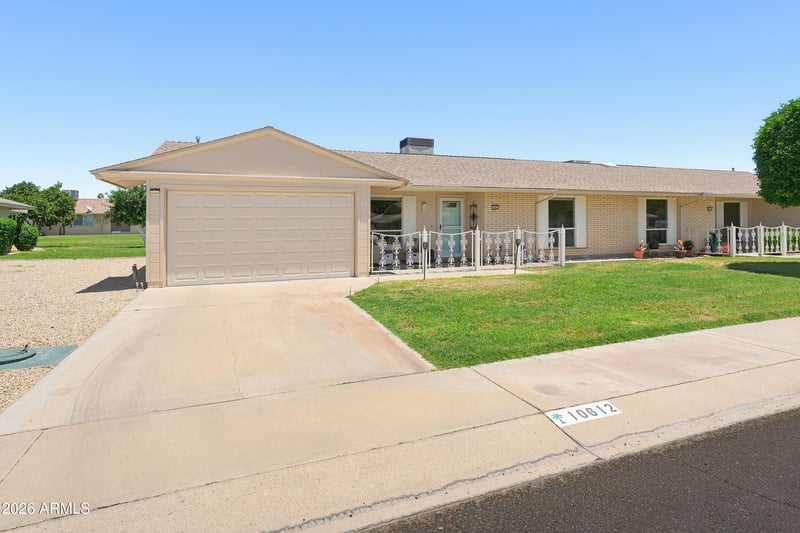 10612 El Capitan Cir, Sun City, AZ 85351