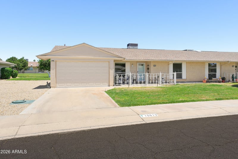 10612 El Capitan Cir, Sun City, AZ 85351