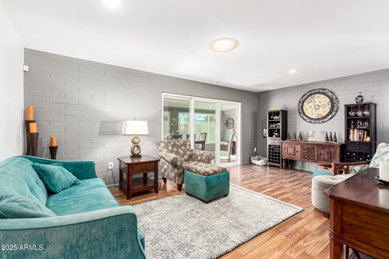 10613 Clair Dr, Sun City, AZ 85351