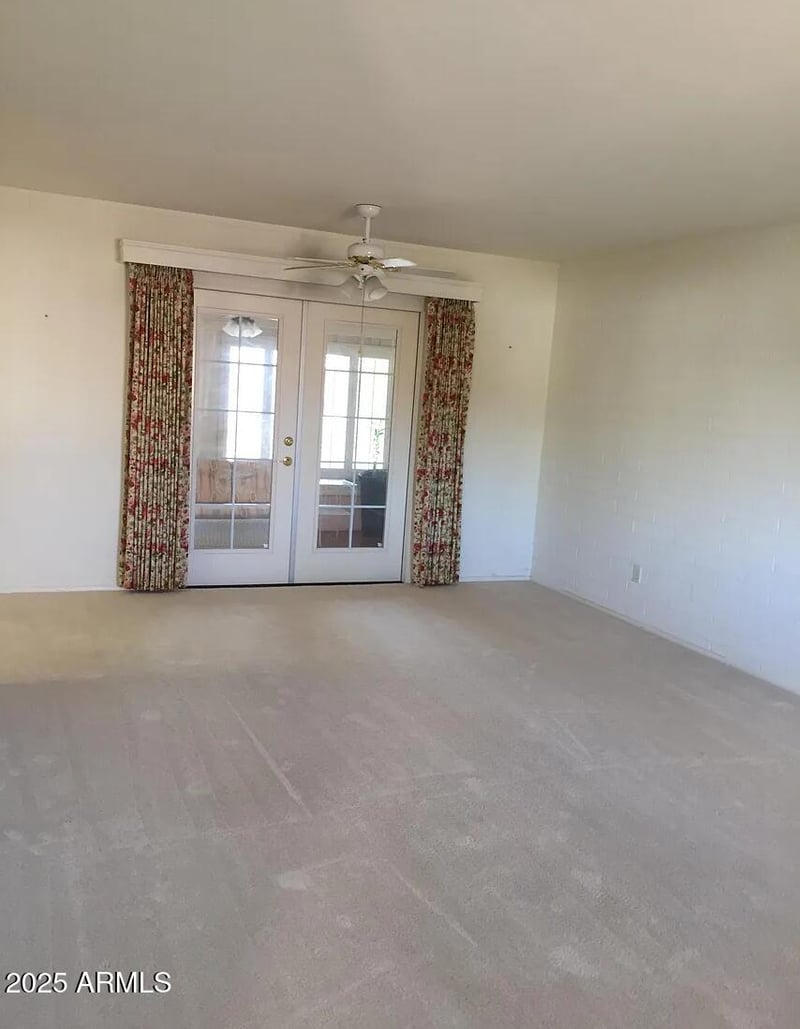 10613 El Rancho Dr, Sun City, AZ 85351