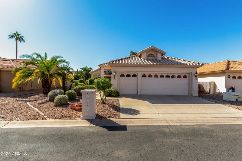 10613 Voax Dr, Sun Lakes, AZ 85248