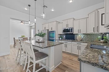 10614 Lincoln Ave, Mesa, AZ 85212