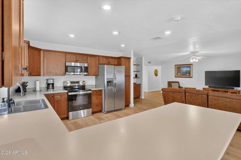 10614 N 65th Ave, Glendale, AZ 85304