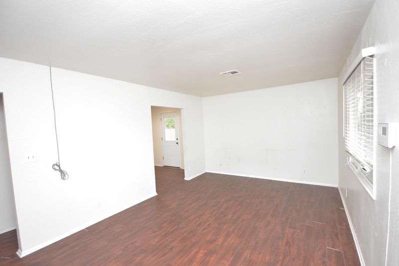 10615 N 14th Ave, Phoenix, AZ 85029