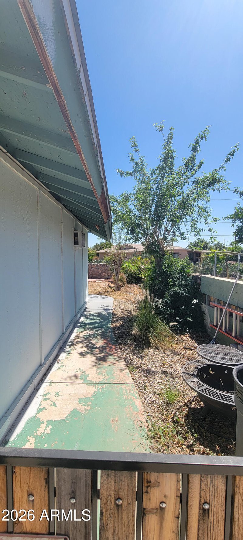 10615 Alabama Ave, Sun City, AZ 85351