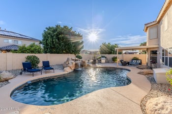 10617 Daley Ln, Peoria, AZ 85383