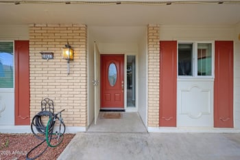 10617 El Capitan Cir, Sun City, AZ 85351