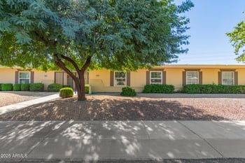 10617 Granada Dr, Sun City, AZ 85373