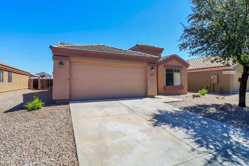 10617 W Nez Perce St, Tolleson, AZ 85353