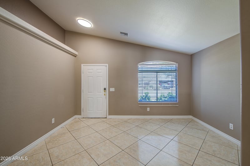 10617 Pima St, Tolleson, AZ 85353