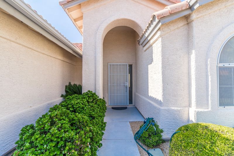 10618 E Cedar Waxwing Dr, Sun Lakes, AZ 85248