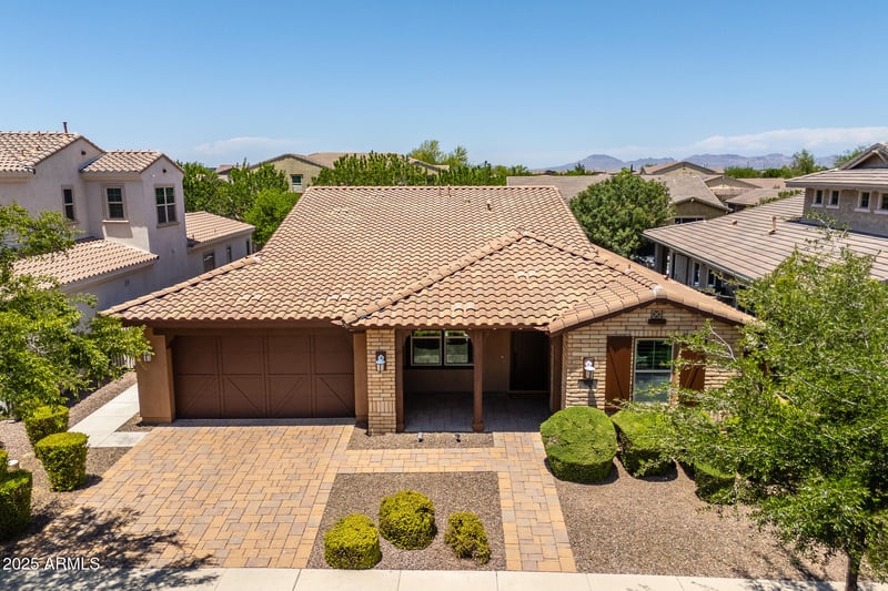 10618 Kinetic Dr, Mesa, AZ 85212