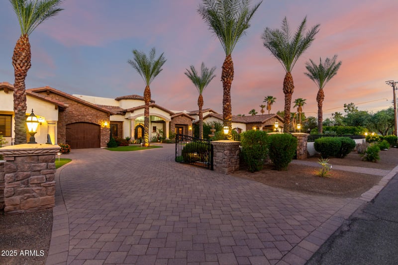 10619 82nd Pl, Scottsdale, AZ 85260
