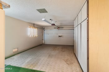10619 Highwood Ln, Sun City, AZ 85373