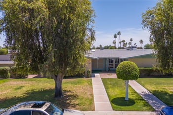 10619 Highwood Ln, Sun City, AZ 85373