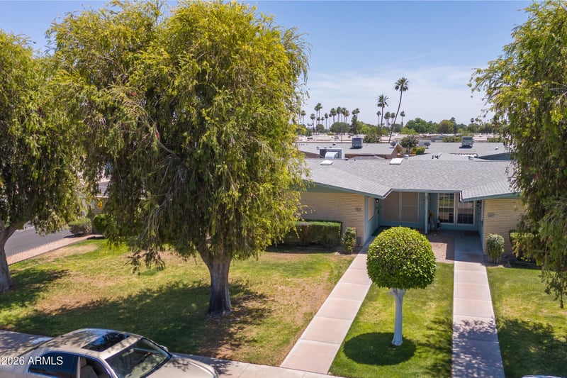 10619 Highwood Ln, Sun City, AZ 85373