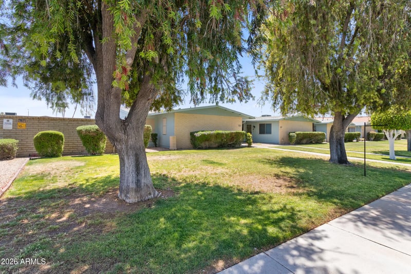 10619 Highwood Ln, Sun City, AZ 85373