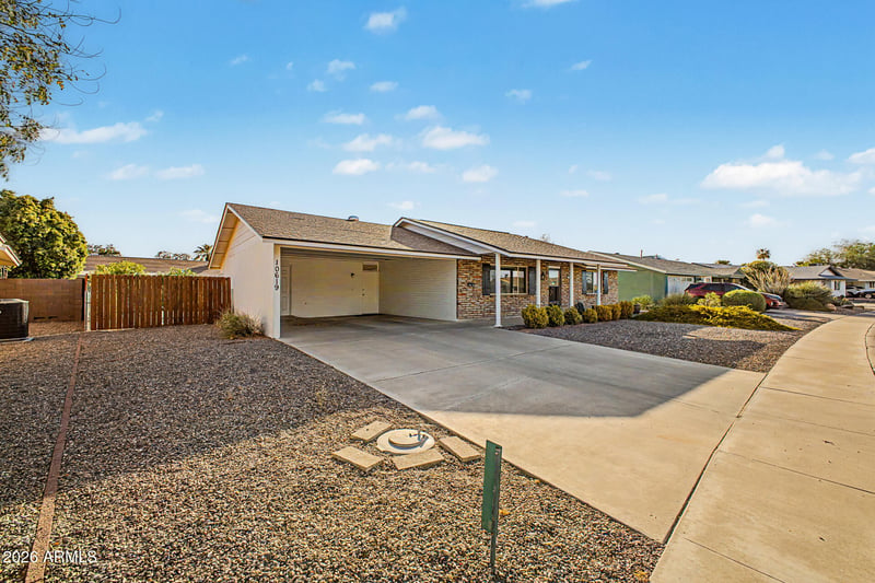 10619 W Salem Dr, Sun City, AZ 85351