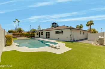 1062 E Watson Dr, Tempe, AZ 85283