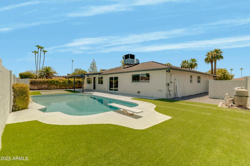 1062 E Watson Dr, Tempe, AZ 85283