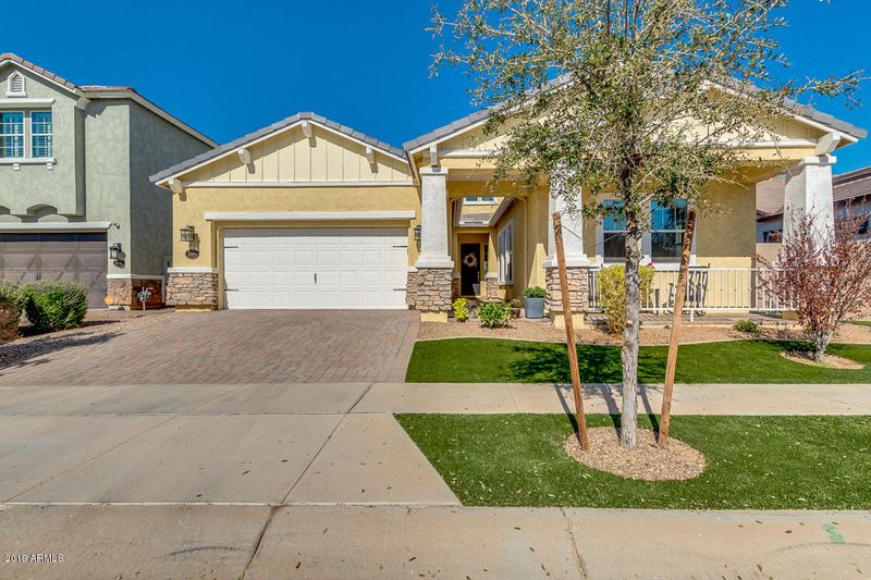 10620 E Meseto Ave, Mesa, AZ 85212