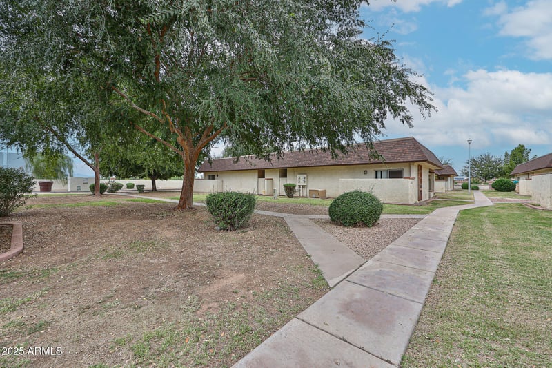 10620 Northern Ave #5, Glendale, AZ 85307
