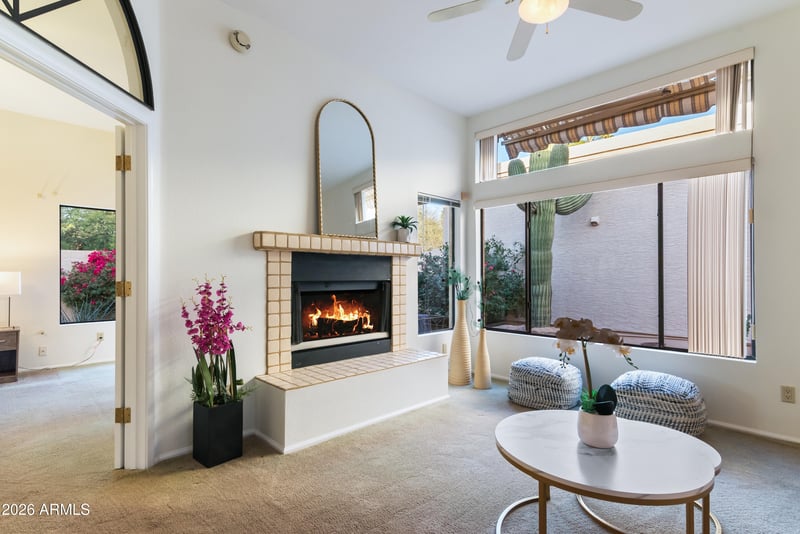 10620 Vogel Ave, Scottsdale, AZ 85258