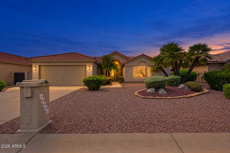 10621 E Halley Dr, Sun Lakes, AZ 85248