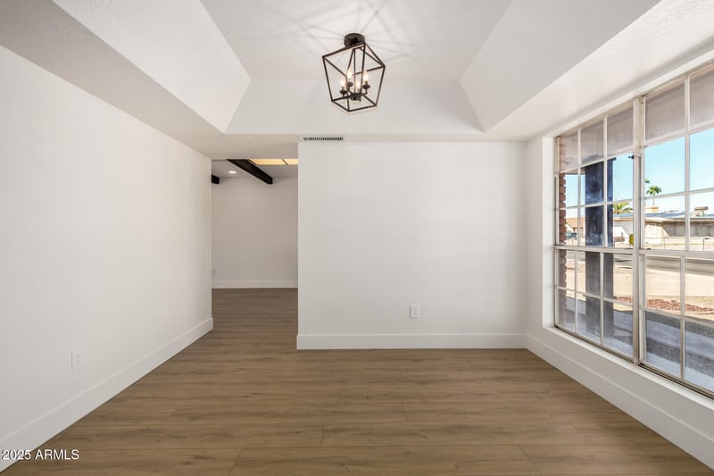 10621 Lawrence Ln, Peoria, AZ 85345