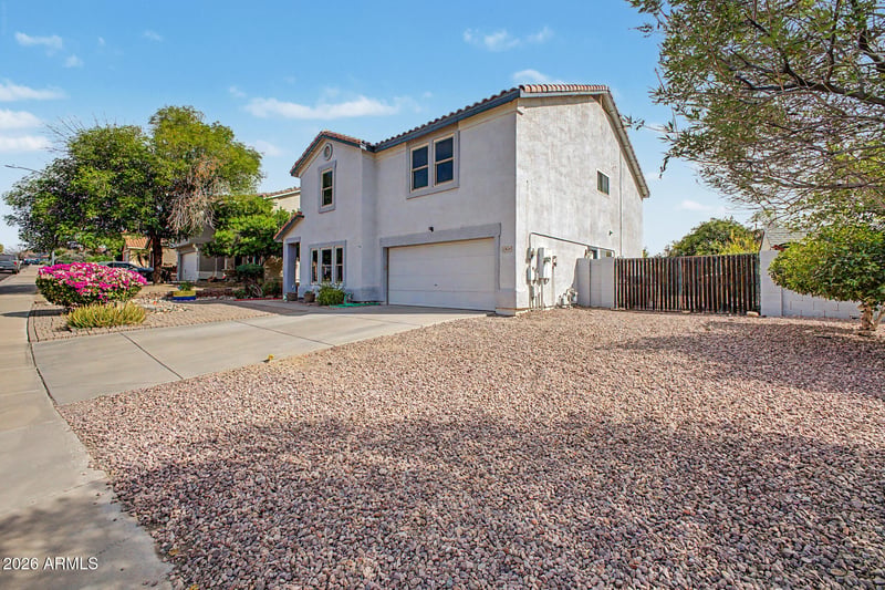 10621 Sands Dr, Peoria, AZ 85383