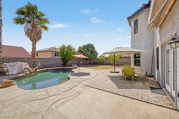 10621 Sands Dr, Peoria, AZ 85383