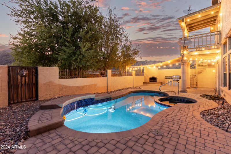 10622 S 40th Pl, Phoenix, AZ 85044