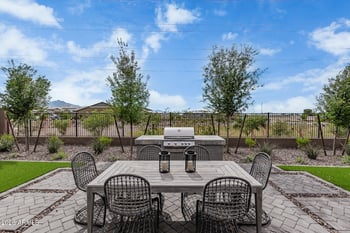 10622 48th Glen, Laveen, AZ 85339