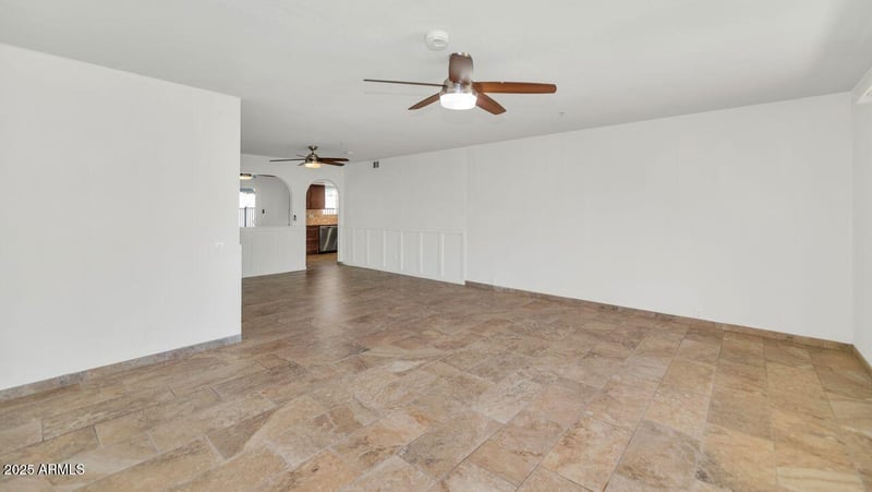 10624 25th St, Phoenix, AZ 85028
