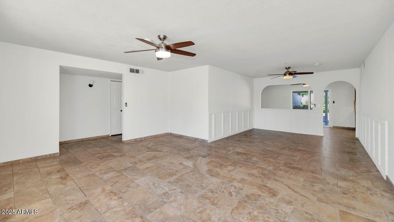 10624 25th St, Phoenix, AZ 85028