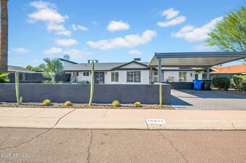 10624 38th St, Phoenix, AZ 85028