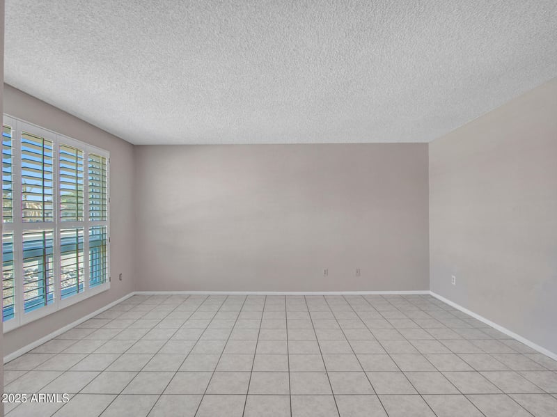 10625 Alice Ave, Peoria, AZ 85345