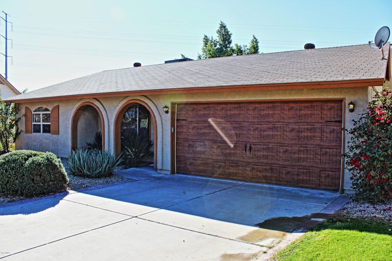 10625 E Becker Ln, Scottsdale, AZ 85259