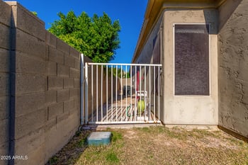 10625 Harmony Ln, Peoria, AZ 85382