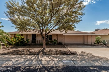10625 Ridgeview Rd, Sun City, AZ 85351