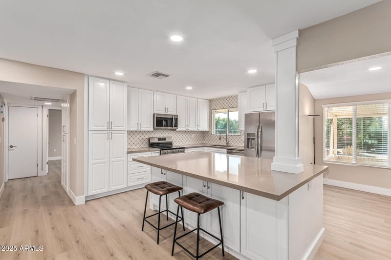 10625 Ridgeview Rd, Sun City, AZ 85351