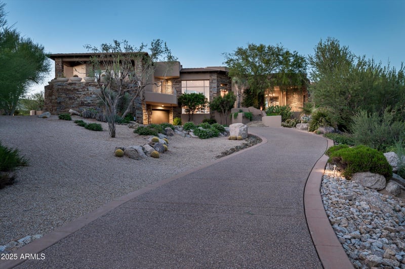 10626 Palo Brea Dr, Scottsdale, AZ 85262