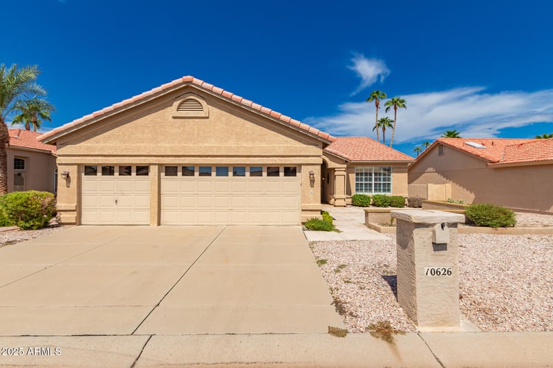 10626 Voax Dr, Sun Lakes, AZ 85248